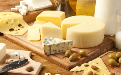 Branza cu rol de antibiotic natural. Care sunt cele mai sanatoase branzeturi din lume