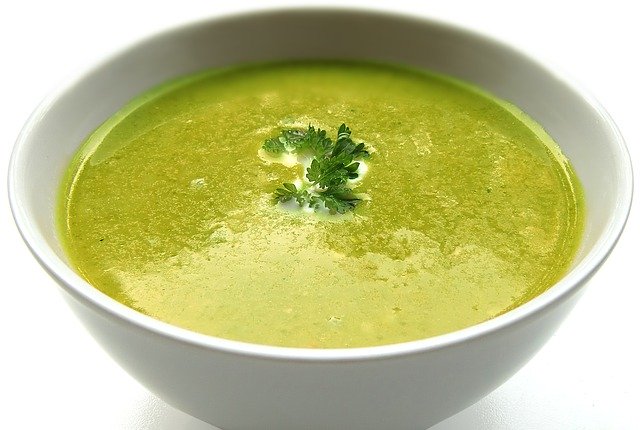 Reteta cremoasa pentru supa de broccoli