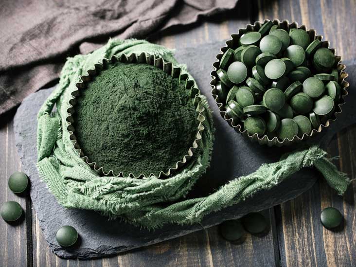 Spirulina - 10 beneficii pentru organismul tau