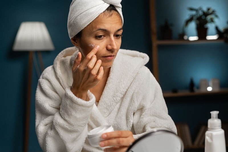 Rutina de noapte perfecta: masti care lucreaza in timp ce dormi