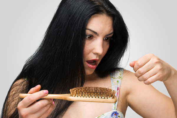 8 motive pentru care va cade parul