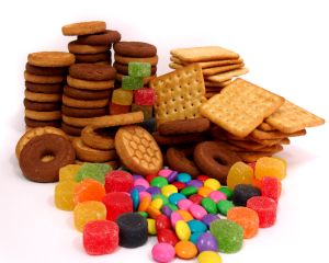 Semnal de alarma: alimentele pentru copii contin prea mult zahar