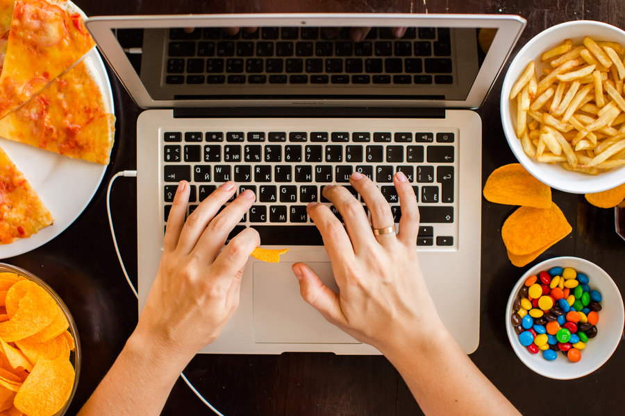 Alimentele care provoaca stres. Evita-le pe cat posibil