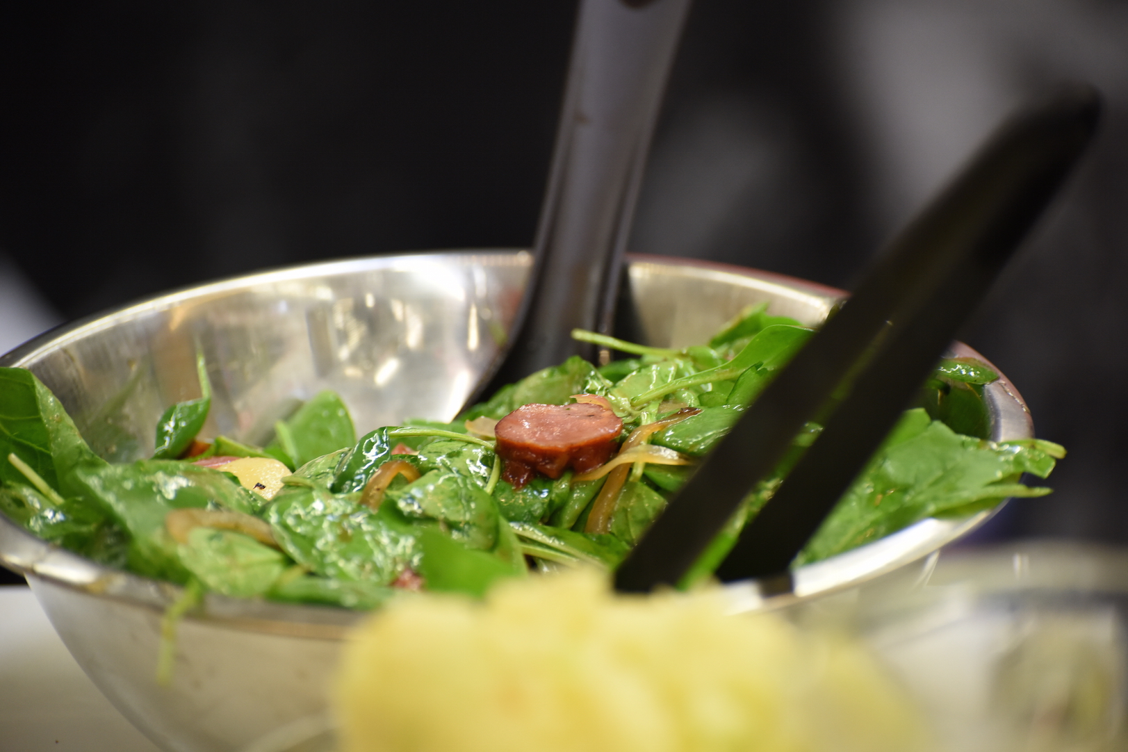 Alegeti sanatos atunci cand vin prietenii la masa! Reteta Vascar pentru 8 persoane