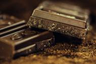 Ciocolata neagra: Care sunt beneficiile pentru sanatate?