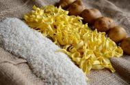 Reteta atipica de pilaf cu orez, paste si parmezan