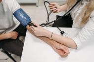 Cum sa pui bani deoparte pentru cheltuieli medicale neprevazute