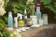 3 produse naturale si ieftine cu care va puteti curata casa