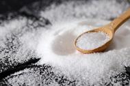 5 sfaturi practice pentru a consuma mai putina sare