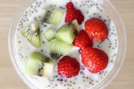 Budinca de chia si matcha. Cum se prepara?