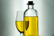 Foloseste tehnica oil pulling pentru dinti mai albi si mai sanatosi