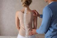 Kinetoterapie pentru Scolioza: solutia ideala pentru o recuperare usoara
