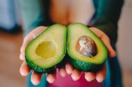 Tratamente cu avocado pentru frumusete si sanatate