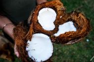 7 masti de fata pe baza de ulei de cocos