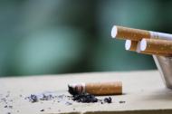 Pentru fumatori, bautura care curata plamanii