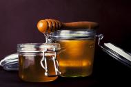 Miere naturala - Valori nutritionale si beneficii pentru sanatate