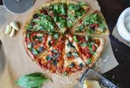 Reteta de pizza SANATOASA. Trebuie sa o incerci!