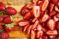 Vara 2022: 5 motive sa introduci capsunile in alimentatia zilnica