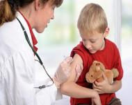 OMS recomanda efectuarea obligatorie a 7 vaccinuri